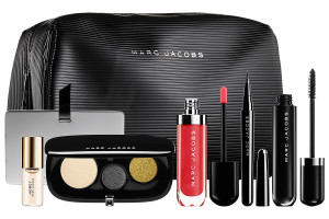 MARC JACOBS BEAUTY The Showstopper 7-Piece Holiday Set